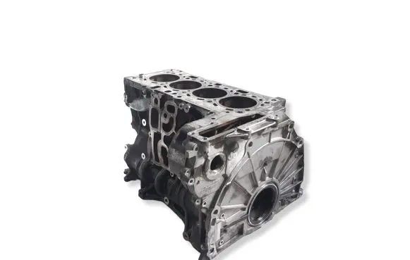 BMW 5 F10 F11 Engine block 7810596 N47D20C