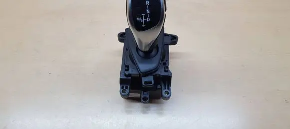 BMW 4 F32 F33 Gear shifter/selector 7950386