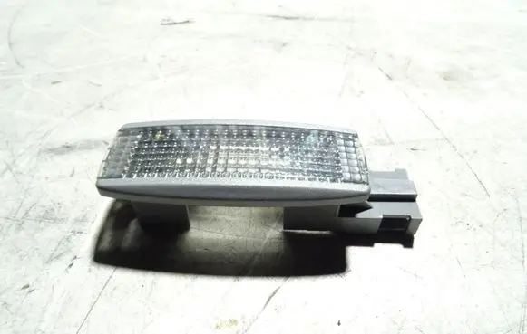 Volkswagen Phaeton Other interior light 3B0947113
