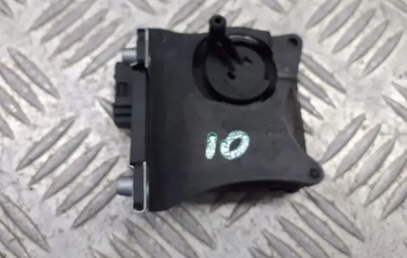 Audi A8 S8 D3 4E A/C air flow flap actuator/motor 4F0920511