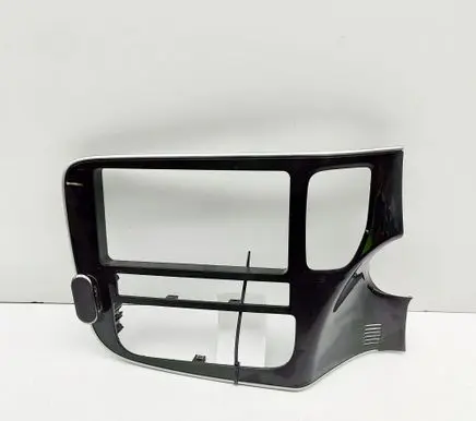 Mitsubishi Outlander Radio/GPS head unit trim 8002B295 8002B298XA