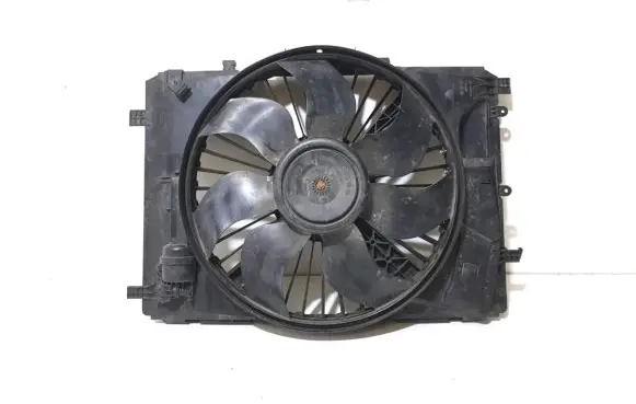 Mercedes-Benz E W212 Radiator cooling fan shroud