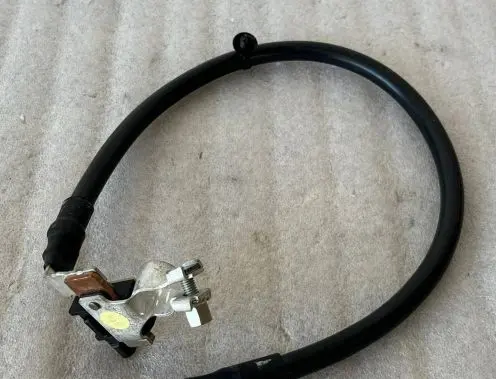 Audi A4 S4 B9 Negative earth cable (battery) 8B3915181