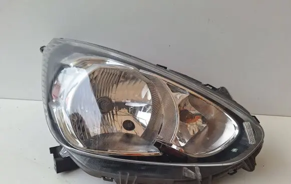 Mitsubishi Space Star Headlight/headlamp 8301C194