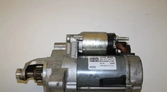 Audi A4 S4 B9 Starter motor 04L911024A