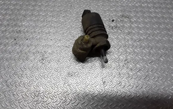 Windscreen/windshield washer pump