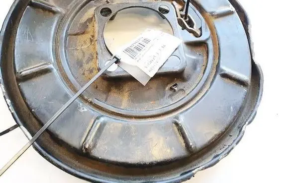 Mercedes-Benz A W169 Rear brake disc plate dust cover 