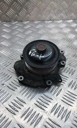 Mercedes-Benz E W211 Water pump A6422020410