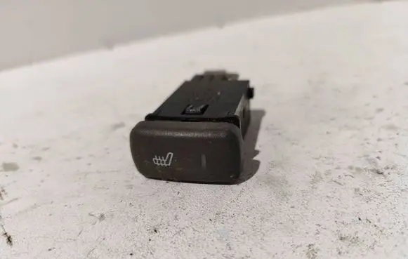 Volvo S40, V40 Seat heating switch 30864278