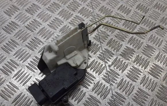 Suzuki Ignis Front door lock 