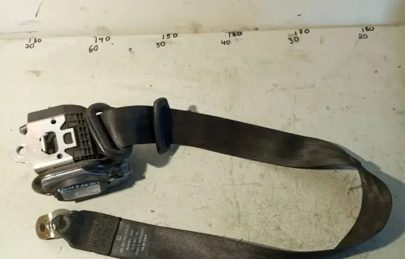 Skoda Octavia Mk2 (1Z) Front seatbelt 1Z0857702A 602481100 6062000
