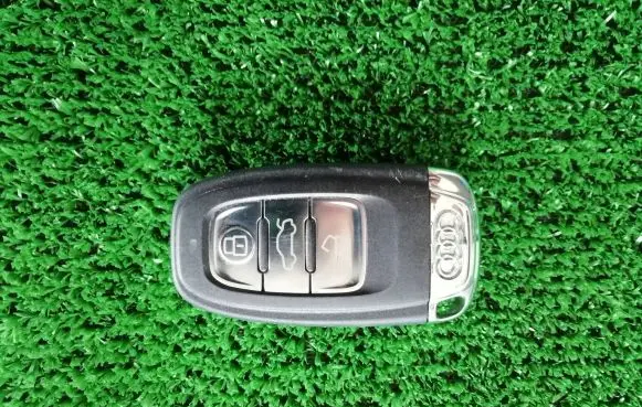 Ignition key/card