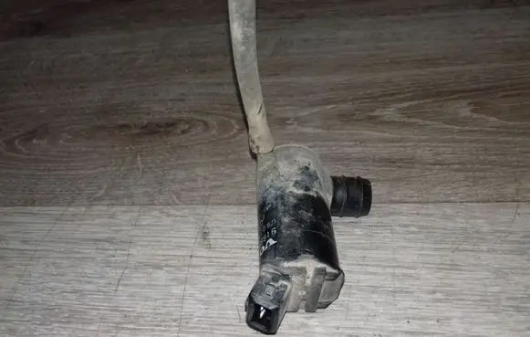 Volvo V70 Windscreen/windshield washer pump 0602103950 9169611