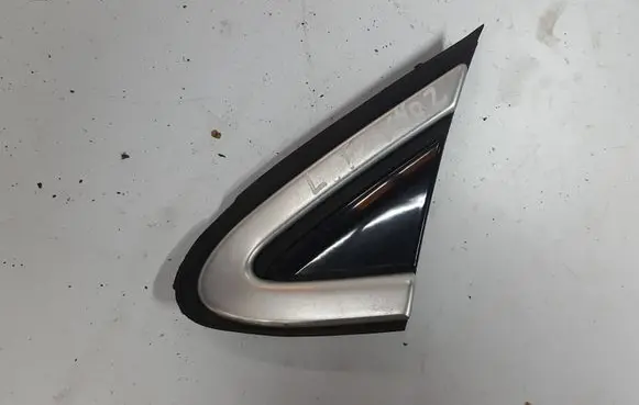 Volvo V40 Fender trim (molding) 31349229 31391028 31391032
