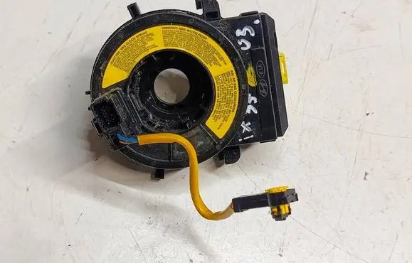 Hyundai ix35 Airbag slip ring squib (SRS ring) 3587478844