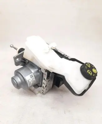 Volvo XC60 ABS Pump 32384488