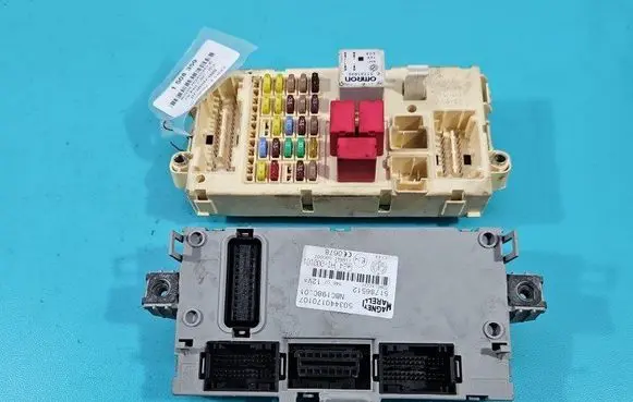 Fuse box set