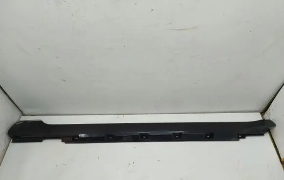 Volkswagen Arteon Front sill (body part) VWARTEONLISTPR