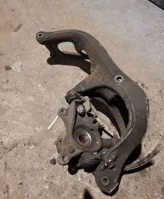 Citroen C6 Front wheel hub spindle knuckle