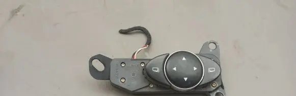 Mercedes-Benz E W211 Wing mirror switch 2118208310 03211010