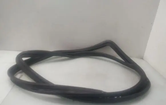Volvo S70 V70 V70 XC Trunk rubber seal (body) 
