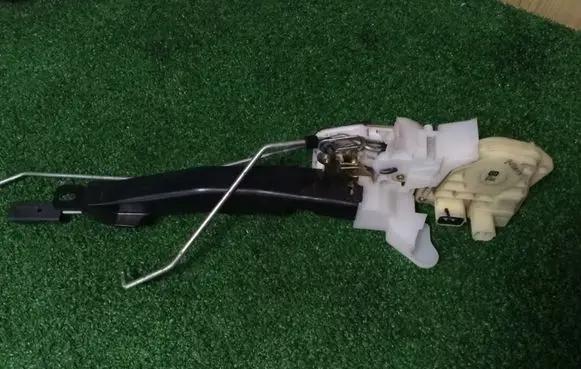 Honda Stream Front door lock 72179S7A00