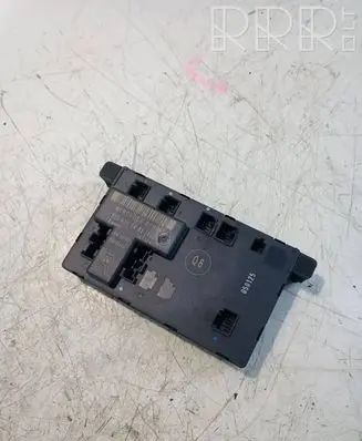 Mercedes-Benz C W203 Door control unit/module 2038201485 351324