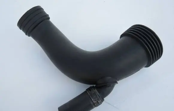 Porsche Cayenne (9PA) Air intake hose/pipe 7L5128627A