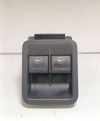 Volkswagen Caddy Electric window control switch 2K5868247H 00128241