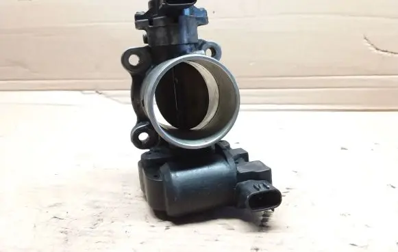 Toyota Avensis T250 Throttle valve 1923002010