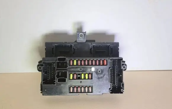 Citroen Jumper Fuse module 116RAI000029 10R041061 1389975080