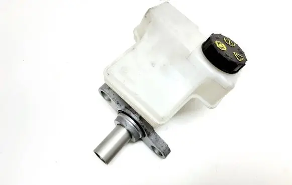 Volvo XC90 Brake fluid reservoir 31362252