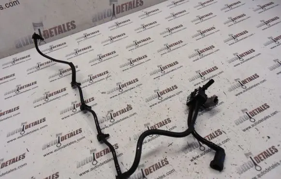 Nissan Primera Fuel line pipe