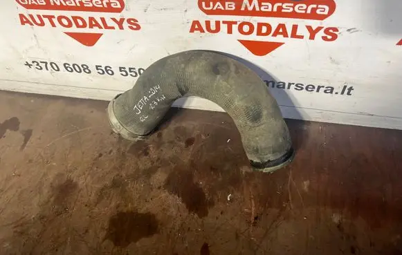 Volkswagen Jetta VI Intercooler hose/pipe