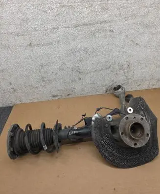 BMW 1 F20 F21 Front wheel hub spindle knuckle 6792285 6853649 6853651