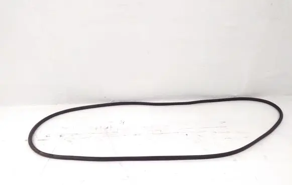 Mazda CX-30 Rubber seal rear door 