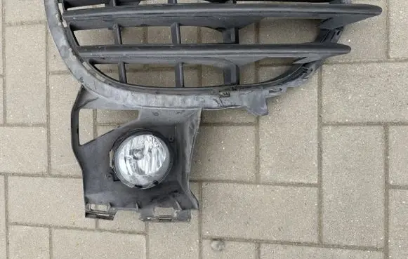 Porsche Cayenne (92A) Front bumper lower grill 7P5807682B