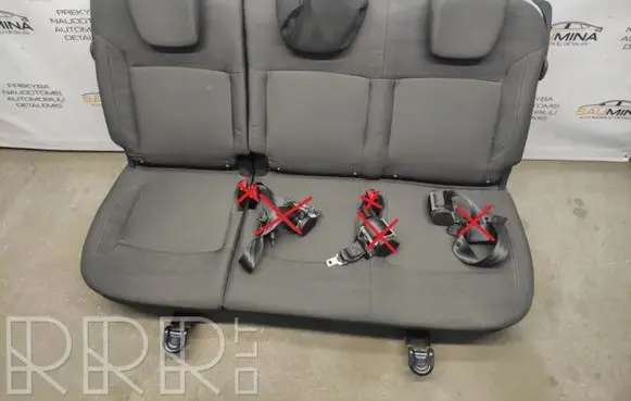 Dacia Lodgy Second row seats 