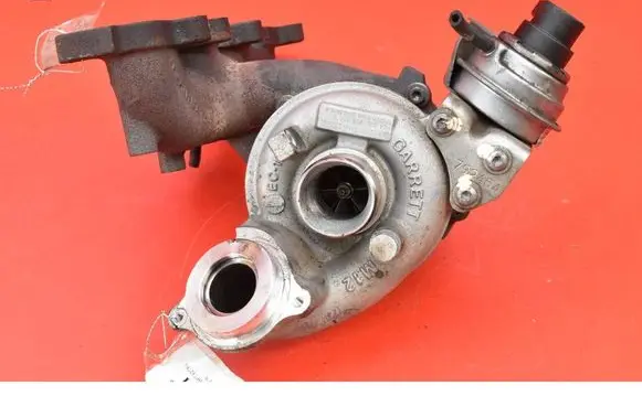 Volkswagen Golf Plus Turbo system vacuum part 03L253016T