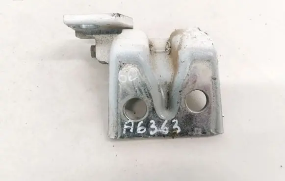 Fiat Idea Rear door lower hinge