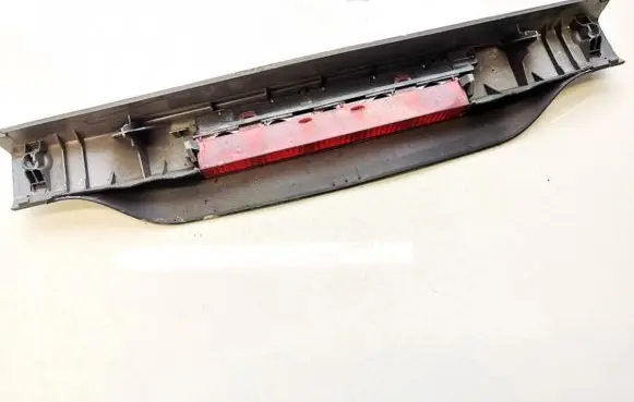 Ford Focus Third/center stoplight