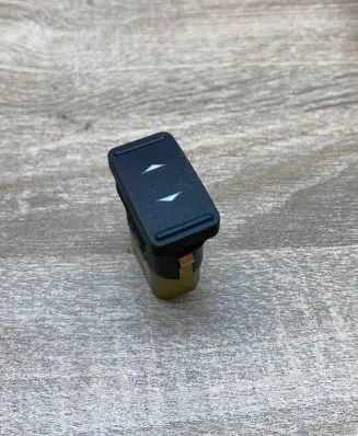 Ford Mondeo Mk III Electric window control switch 3M5T14529BB