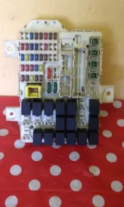 Mitsubishi Colt Fuse module MN108319
