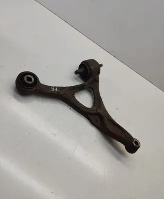 Volvo XC90 Front lower control arm/wishbone