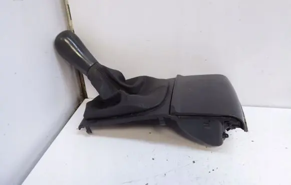 Skoda Fabia Mk1 (6Y) Gear shift rod 6Y0857951