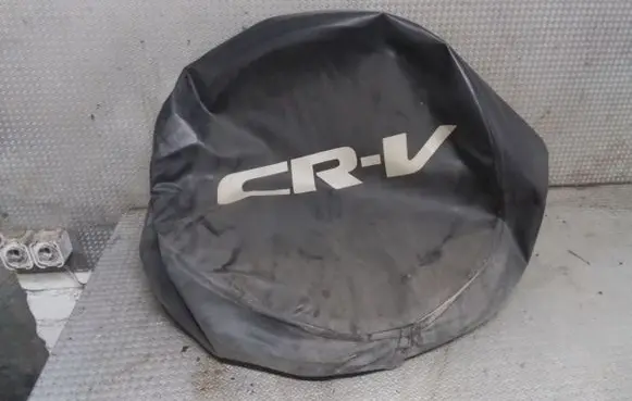 Honda CR-V Spare wheel section trim 