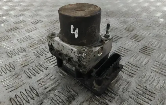 Toyota Avensis T250 ABS Pump 2265100416