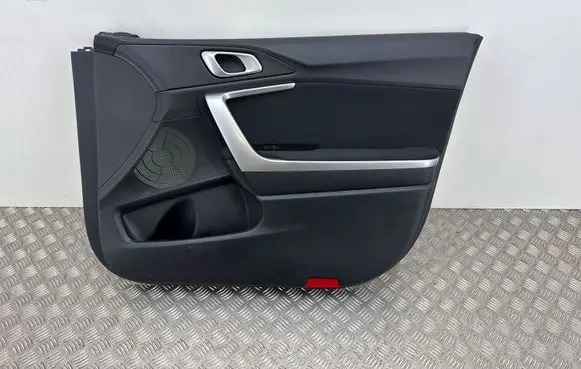 KIA Ceed Front door card panel trim 