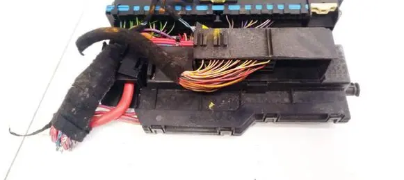 BMW X3 E83 Fuse box set 8364542