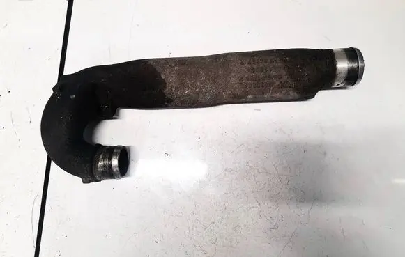 Opel Zafira B Intercooler hose/pipe 55353825